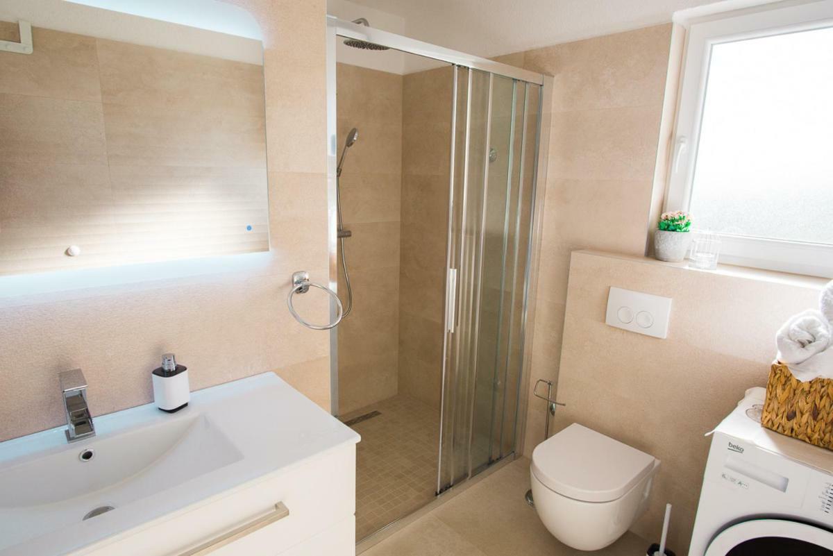 Apartments Cambio Kaštela エクステリア 写真
