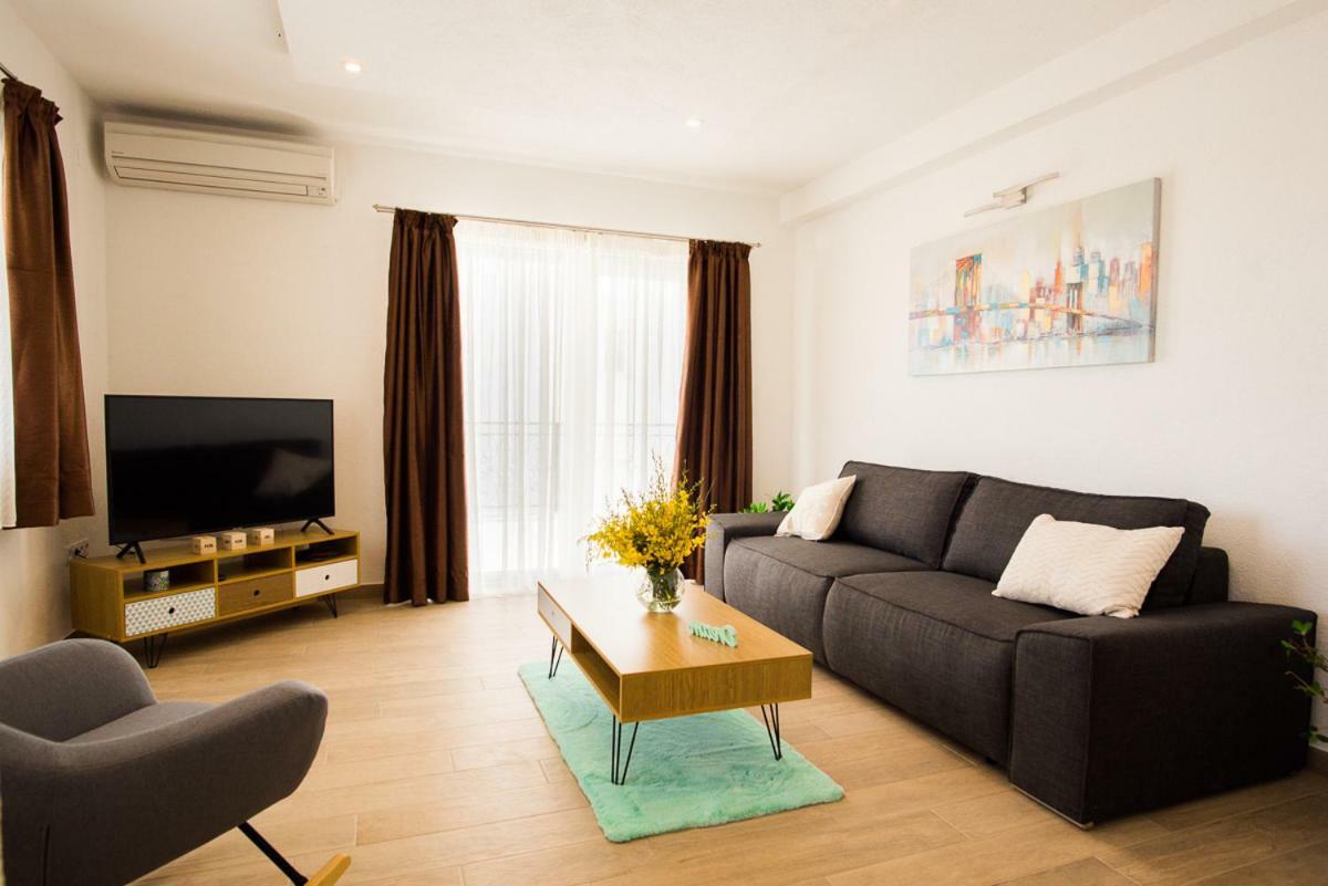 Apartments Cambio Kaštela エクステリア 写真