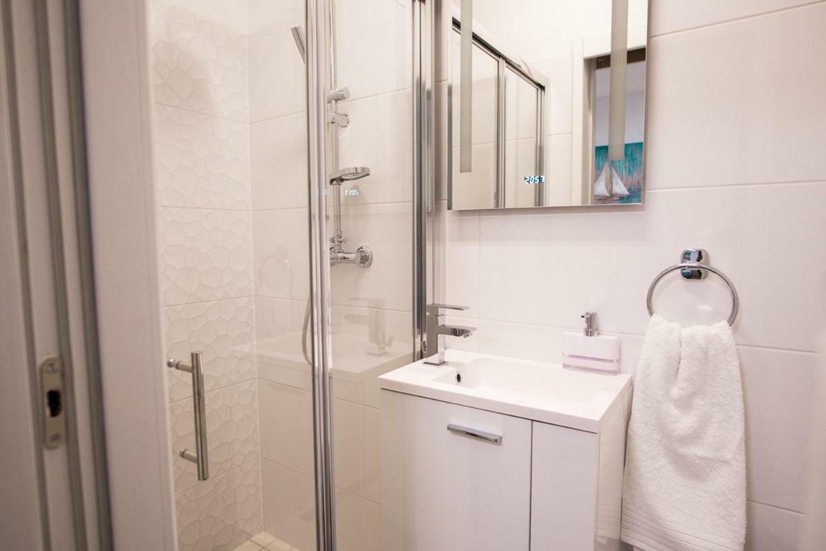 Apartments Cambio Kaštela エクステリア 写真