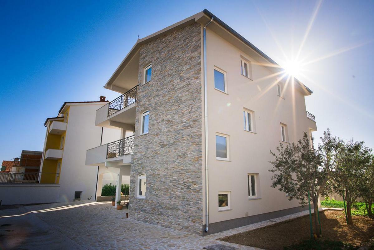 Apartments Cambio Kaštela エクステリア 写真